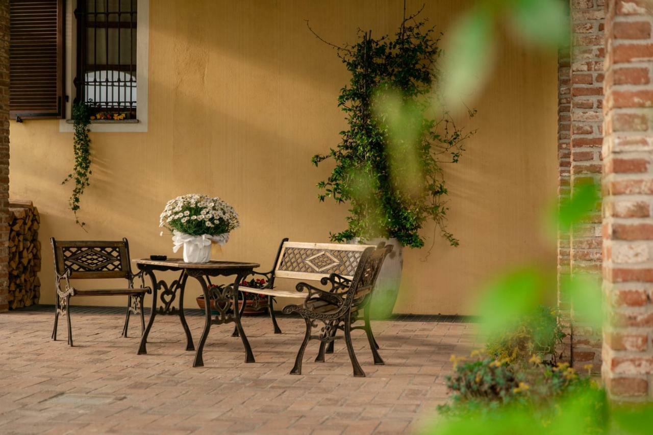 La Casa In Collina Apartment Alba  Exterior photo